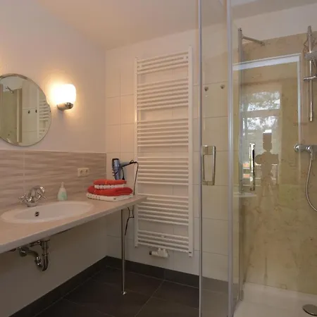 Parkhotel Ebersdorf Bed and Breakfast 3*