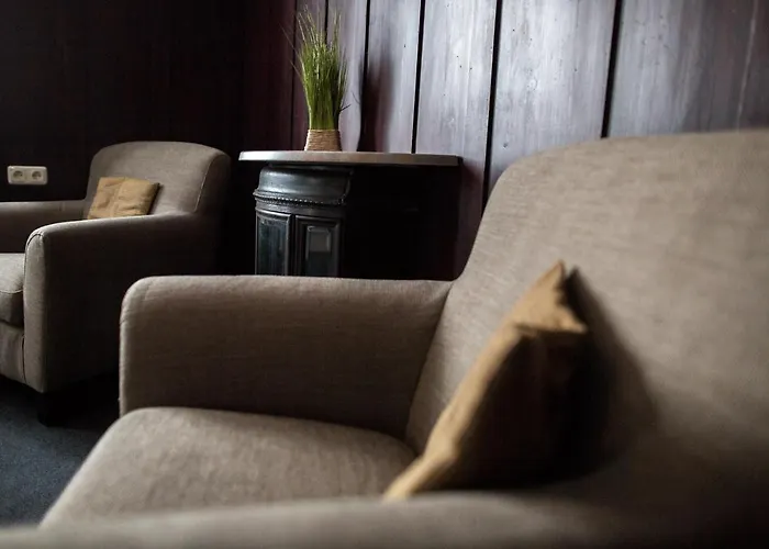 Parkhotel Ebersdorf Oda ve Kahvaltı Saalburg