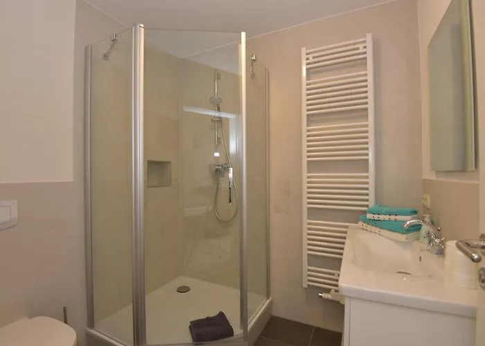 Parkhotel Ebersdorf Oda ve Kahvaltı 3*